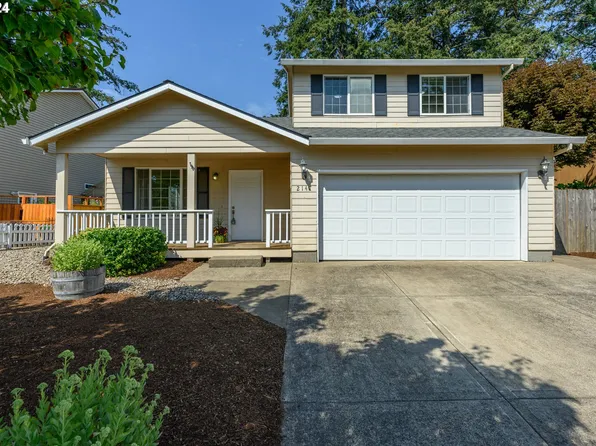 2147 NE Village Ct, McMinnville, OR 97128