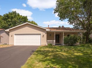 5698 Turtle Lake Rd, Shoreview, MN 55126
