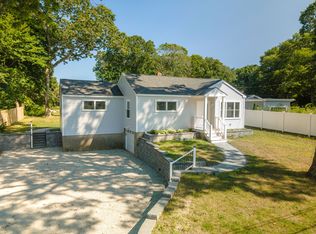 84 Eastwood Rd, Groton, CT 06340