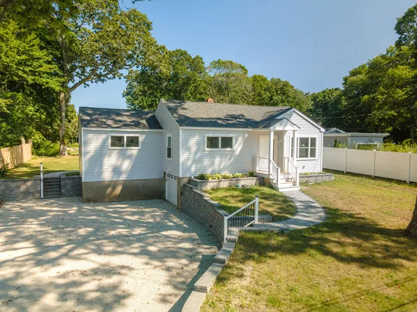 84 Eastwood Road, Groton, CT 06340