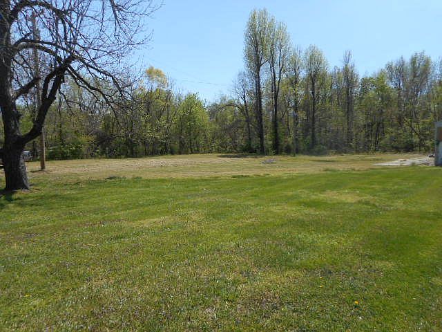 2nd image of 113 McLeod Ln