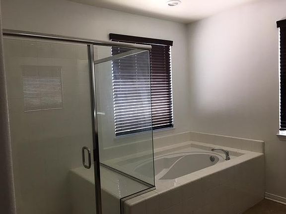 5th image of 12751 Trent Pl