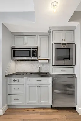 Rented by Compass | media 7