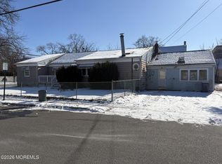 54 Manning Place, Keansburg, NJ 07734