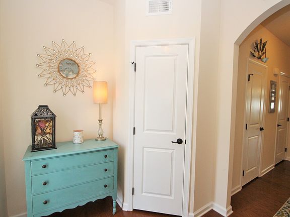 3rd image of 8931 Ringview Dr