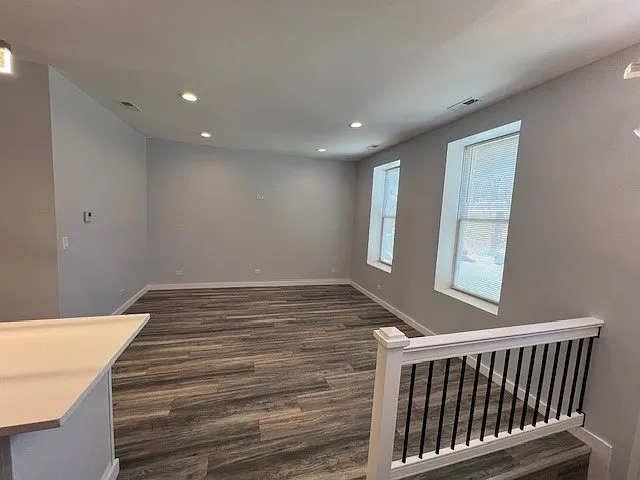 1819 S Laflin St #2 — Photo 4