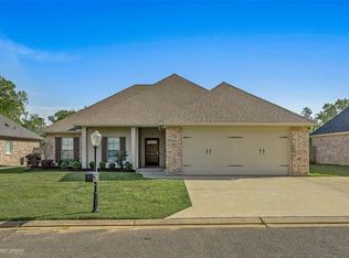 2131 Silverwood Dr, Shreveport, LA 71118