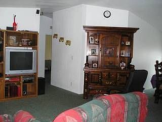 2nd image of 32123 Myrtlwood Ln