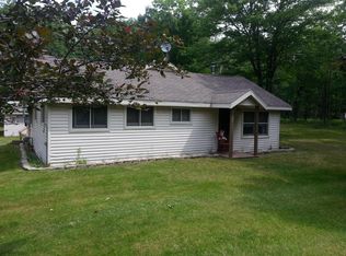 8552 Hunters Trl, Atlanta, MI 49709