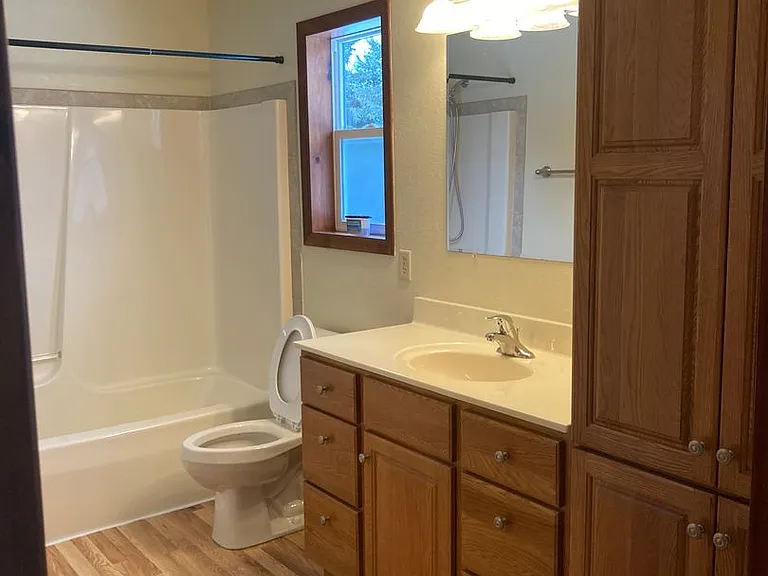 4866-68 Hilltop Rd — Photo 24