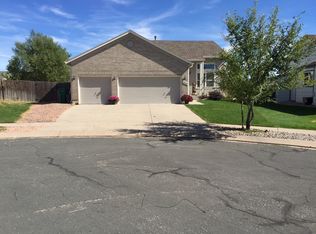 6755 Bear Tooth Dr, Colorado Springs, CO 80923