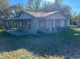 3711 Greenwood Rd, Weatherford, TX 76088