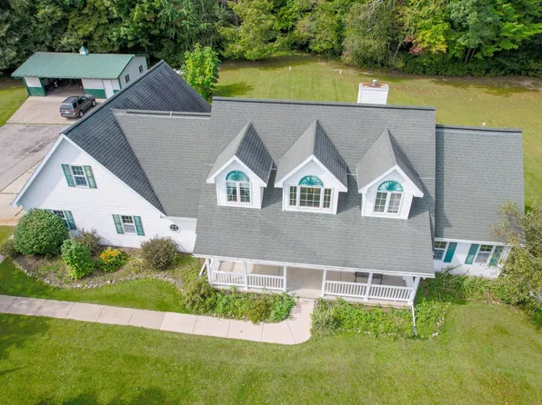 N4251 County Road C, Pulaski, WI 54162
