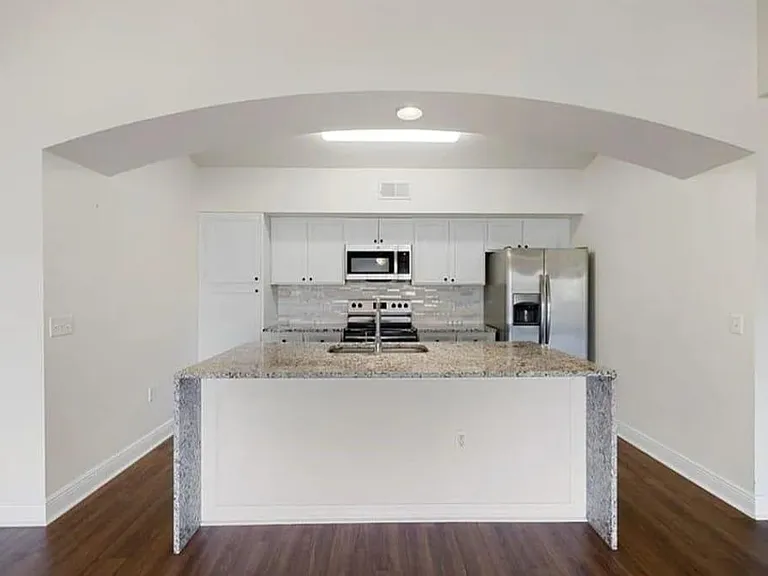 7975 Preserve Cir #1032 — Photo 3