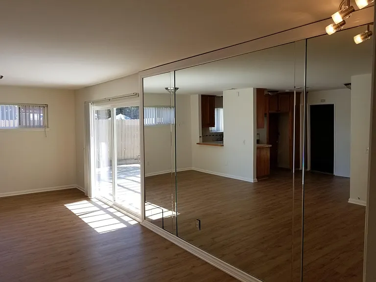 645 Parker St — Photo 20