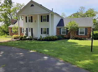 1000 Mountain View Rd, Vinton, VA 24179