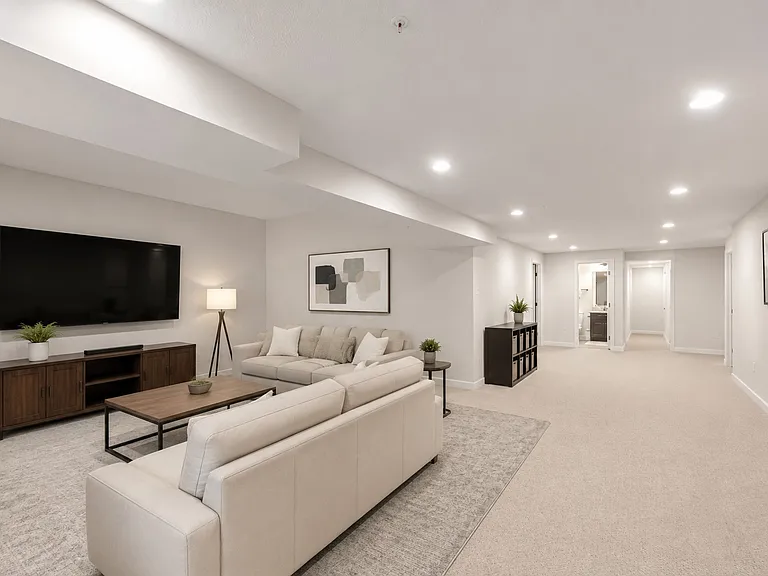 433 Fairmont Dr — Photo 35