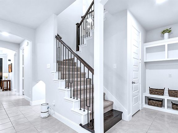 3rd image of 11539 Fryer Ln