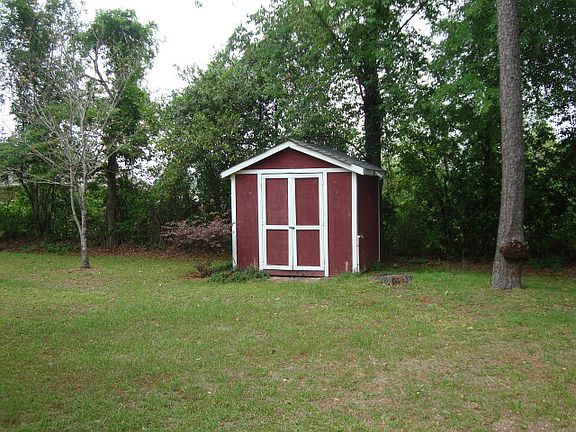 storage bldg