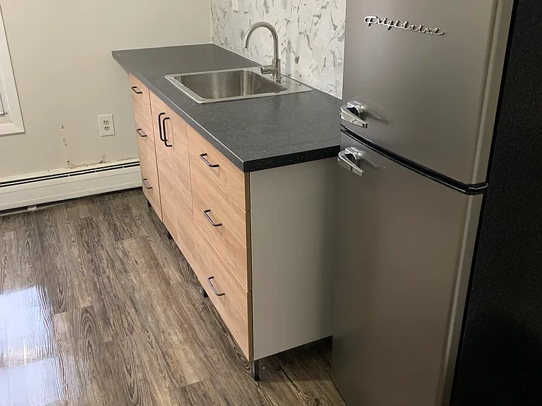 233 Pine St #3 — Photo 18