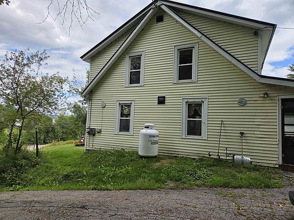 3rd image of 765 Lancaster Road