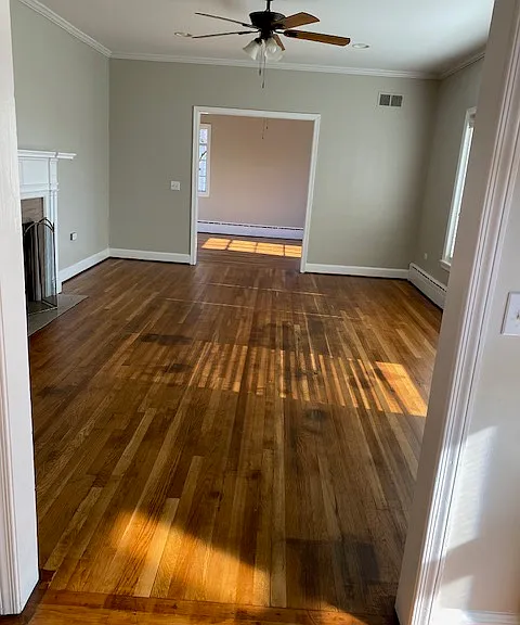 411 Durden St — Photo 2