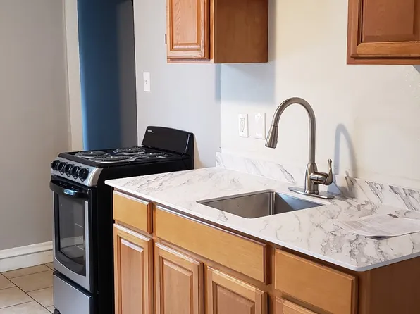 201A N 10th St #3, Reading, PA 19601