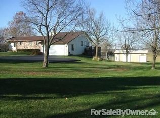 5971 Condon Rd, Stillman Valley, IL 61084
