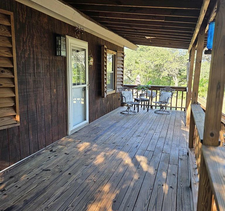 1820 16th St, Rockport, TX 78382 | Zillow 1820 16th St, Rockport, TX 78382 | Zillow