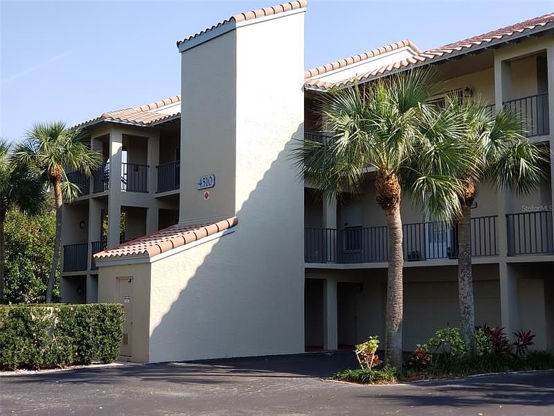 1st image of 4510 El Conquistador Pkwy APT 207