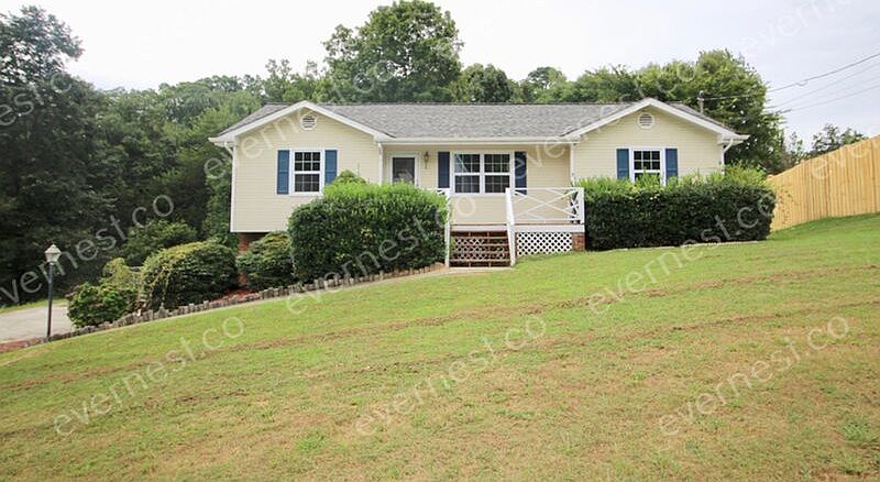 1st image of 247 Leona Dr