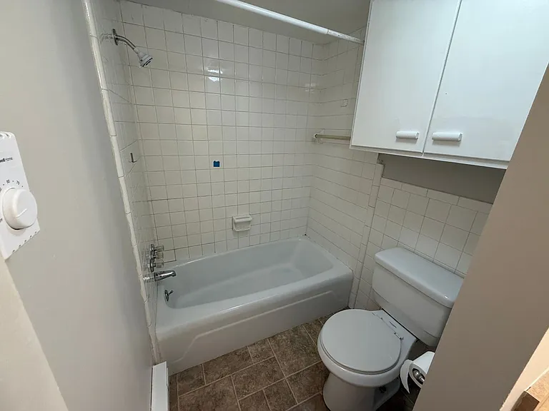 Executive House West — Photo 7