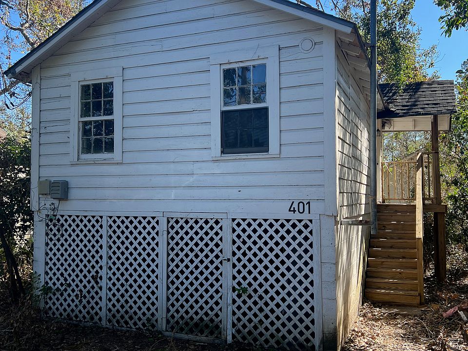 1st image of 401 E Alden Ave