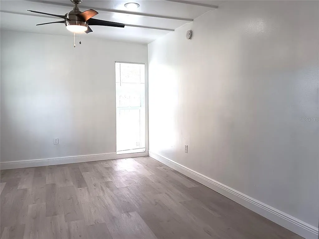 1 bed, 1.0 bath, 550 sqft, $1,350 — Photo 3