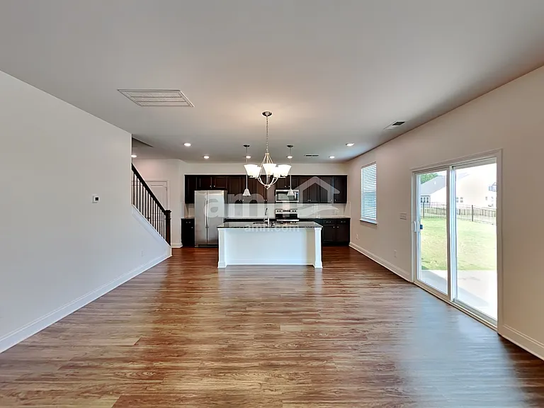 4905 Durant Ct — Photo 5