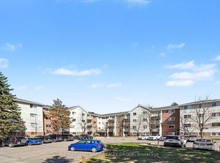 280 Brittany Dr #312, Ottawa, ON K1K 4M4