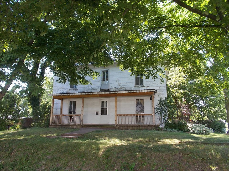 1st image of 302 S Walnut St