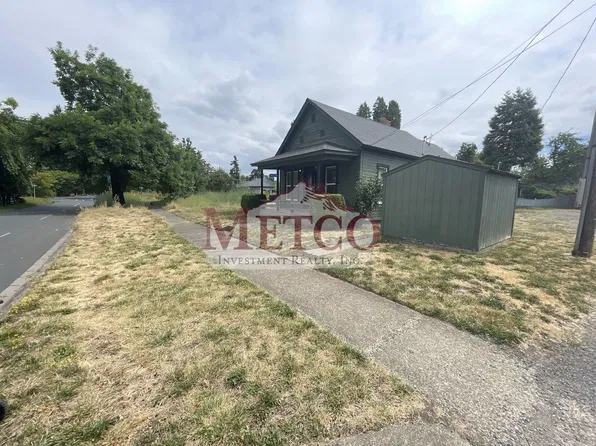 433 4th St., 433 4th St APT A, Springfield, OR 97477