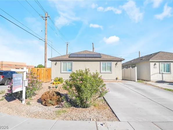 878 W Lake Mead Blvd, Las Vegas, NV 89106