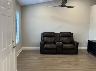 40800 Breezy Pass Rd UNIT C, Palm Desert, CA 92211