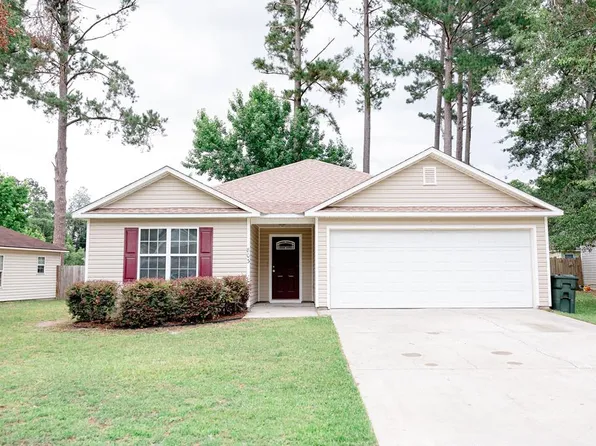 803 Summer Ln, Hahira, GA 31632