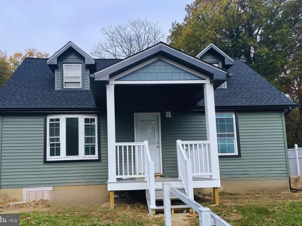 672 Hillcrest Ave, Morrisville, PA 19067