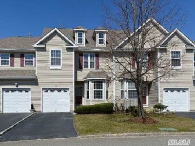 24 Avery Ct, Nesconset, NY, 11767