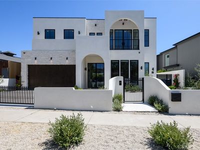 13148 Lake St, Los Angeles, CA, 90066