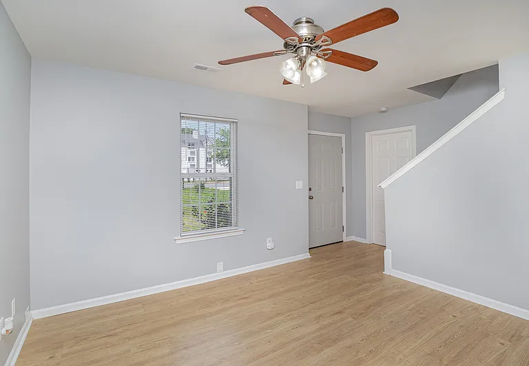 4206 Wilson Ln — Photo 5