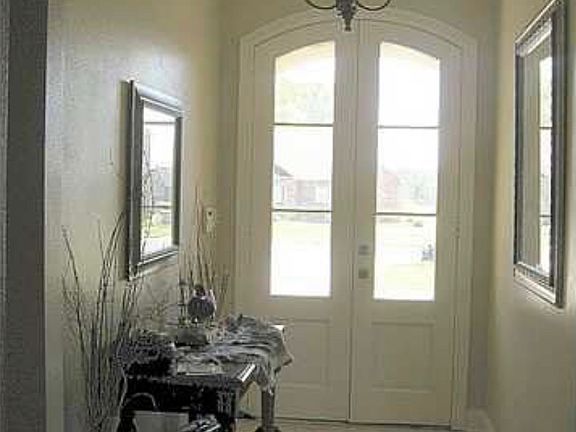 2nd image of 8463 Ormand Dr