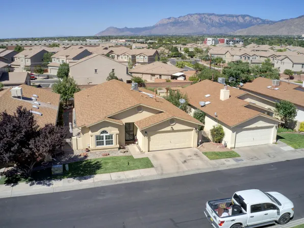 10817 Clyburn Park Dr NE, Albuquerque, NM 87123
