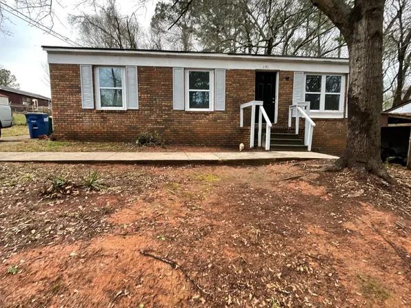 131 Martin Cir, Athens, GA 30601