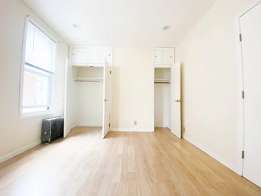 Rented by RealTegrity NY LLC | media 8