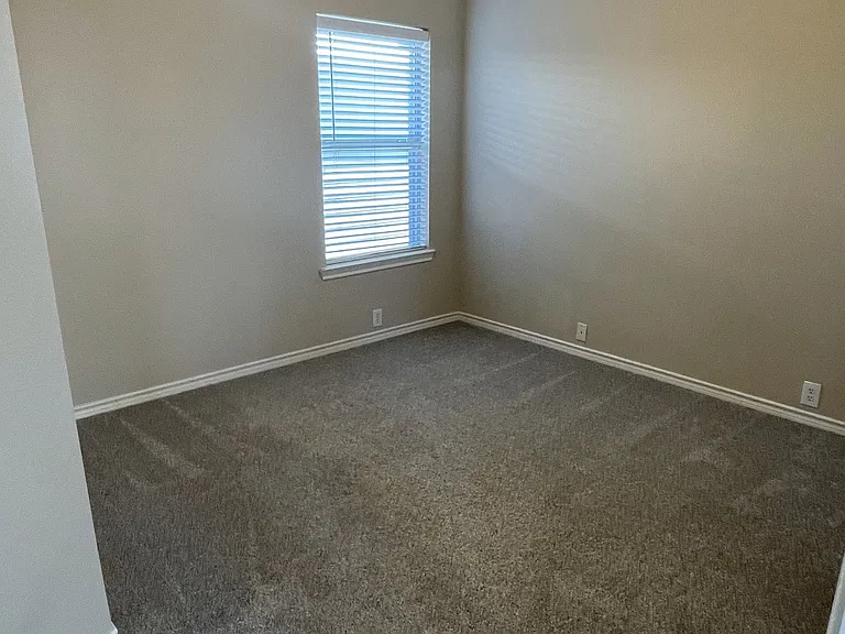 2nd Upstairs Bedroom